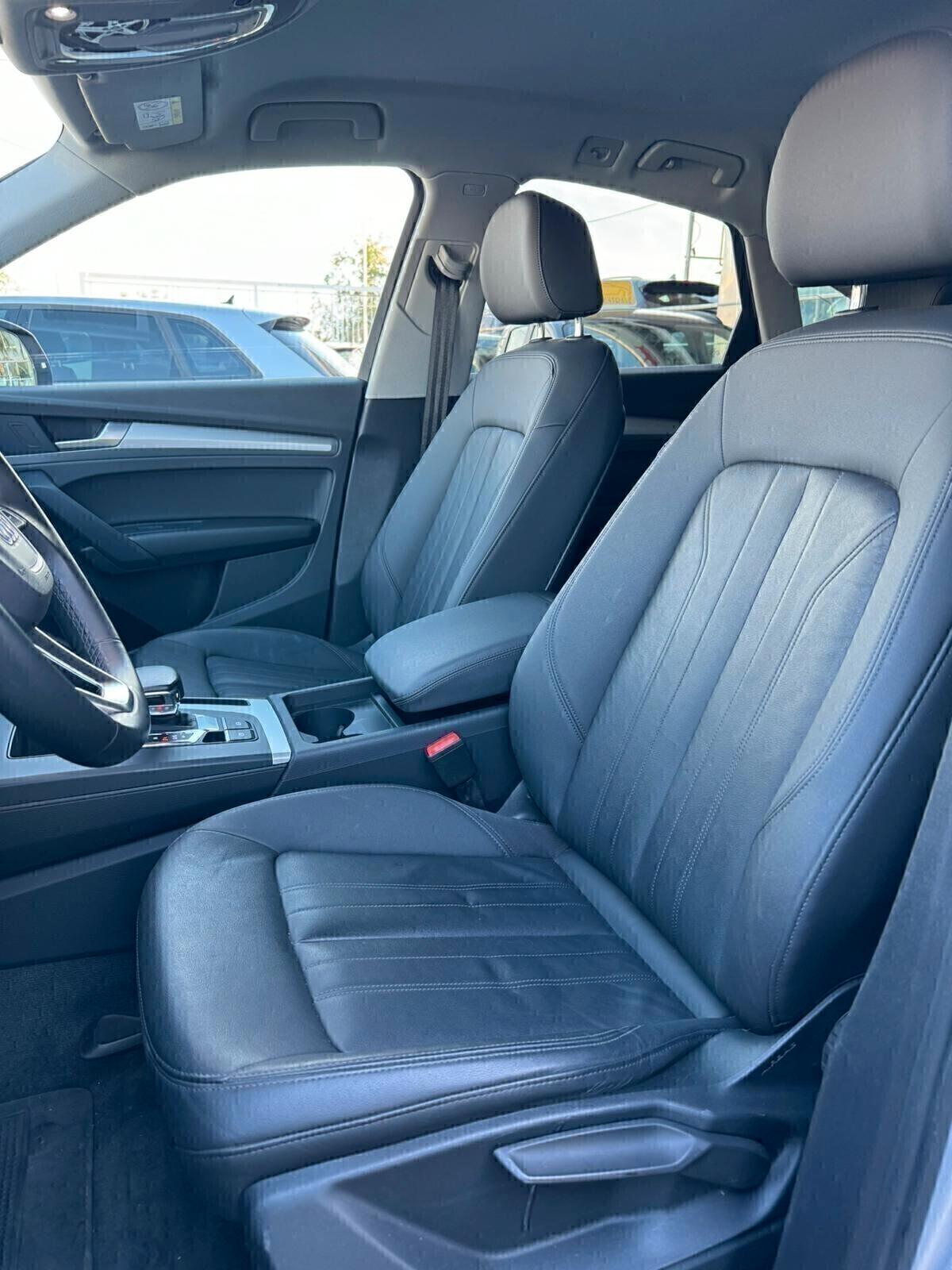 Audi Q5 30 TDI S tronic Business Sport 30.000km certificati