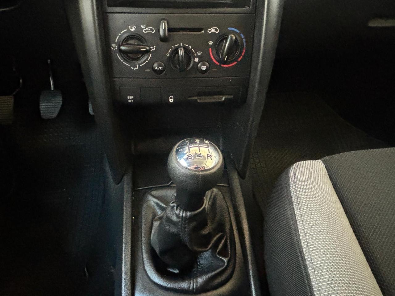 Peugeot 207 1.4 8V 75CV 5p. Energie