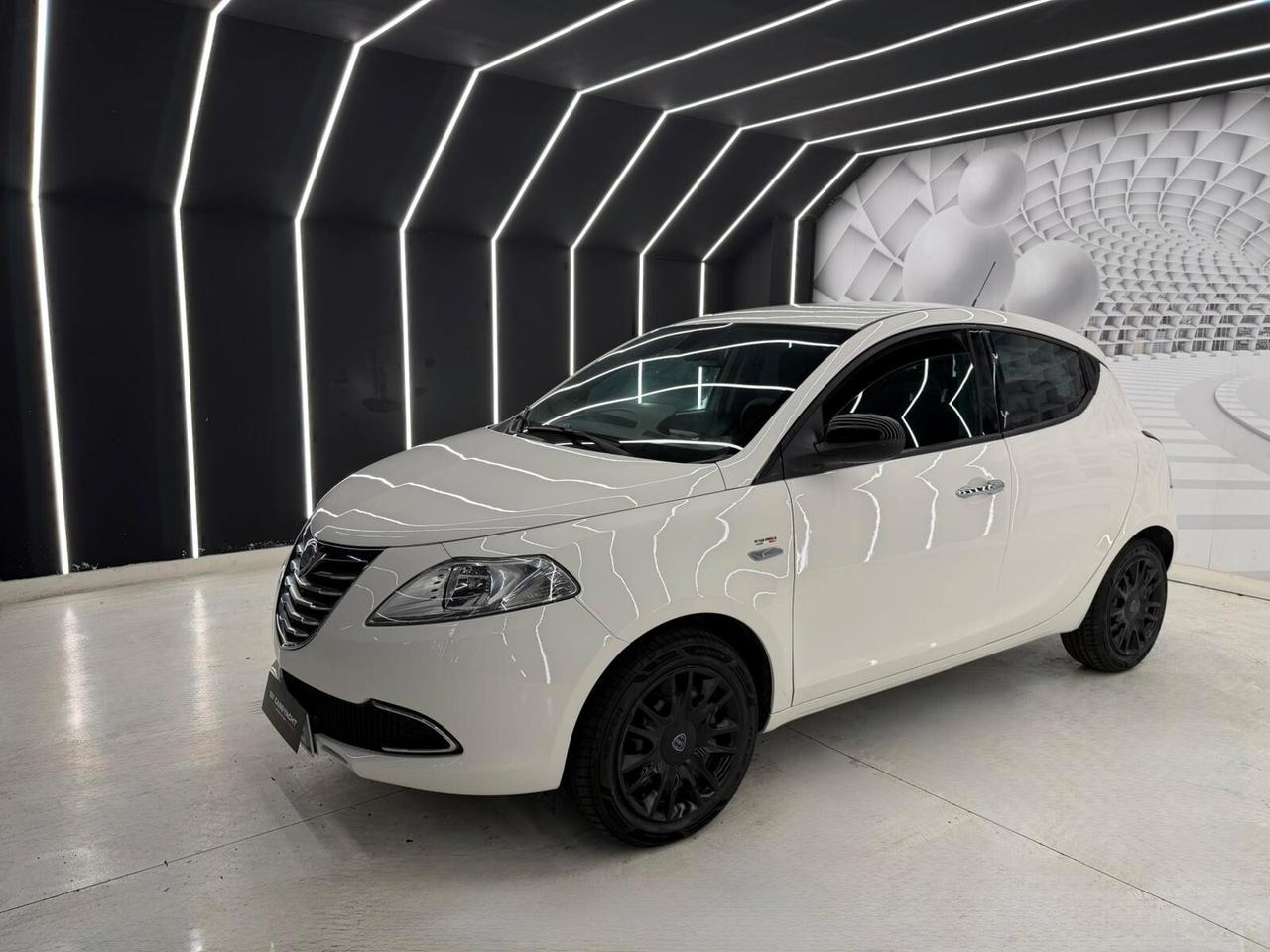 Lancia Ypsilon 1.2 69 CV-KM CERTIFICATI-PERMUTE-12 MESI GARANZIA
