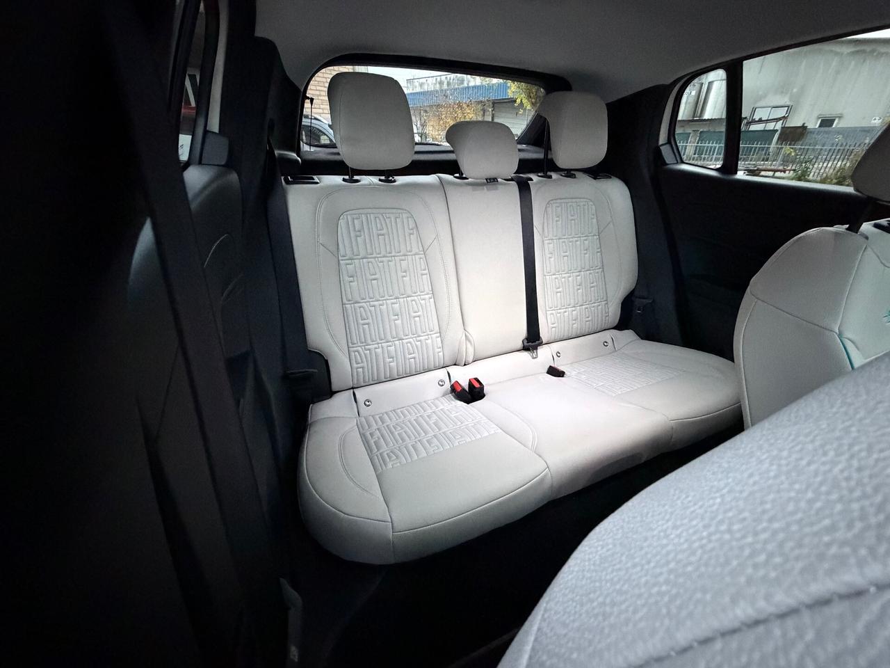 Fiat 600 Hybrid 100 CV DCT MHEV La Prima