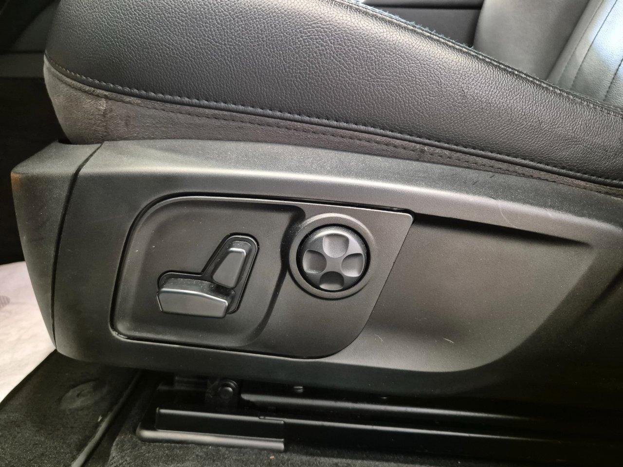 Maserati Levante 3.0 V6 350cv auto
