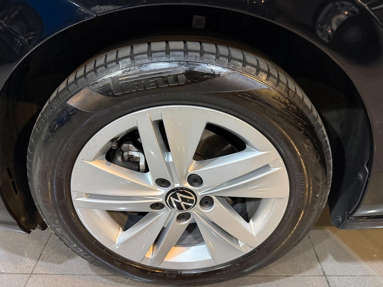 Volkswagen Golf VIII 2023 2.0 tdi Life 115cv dsg