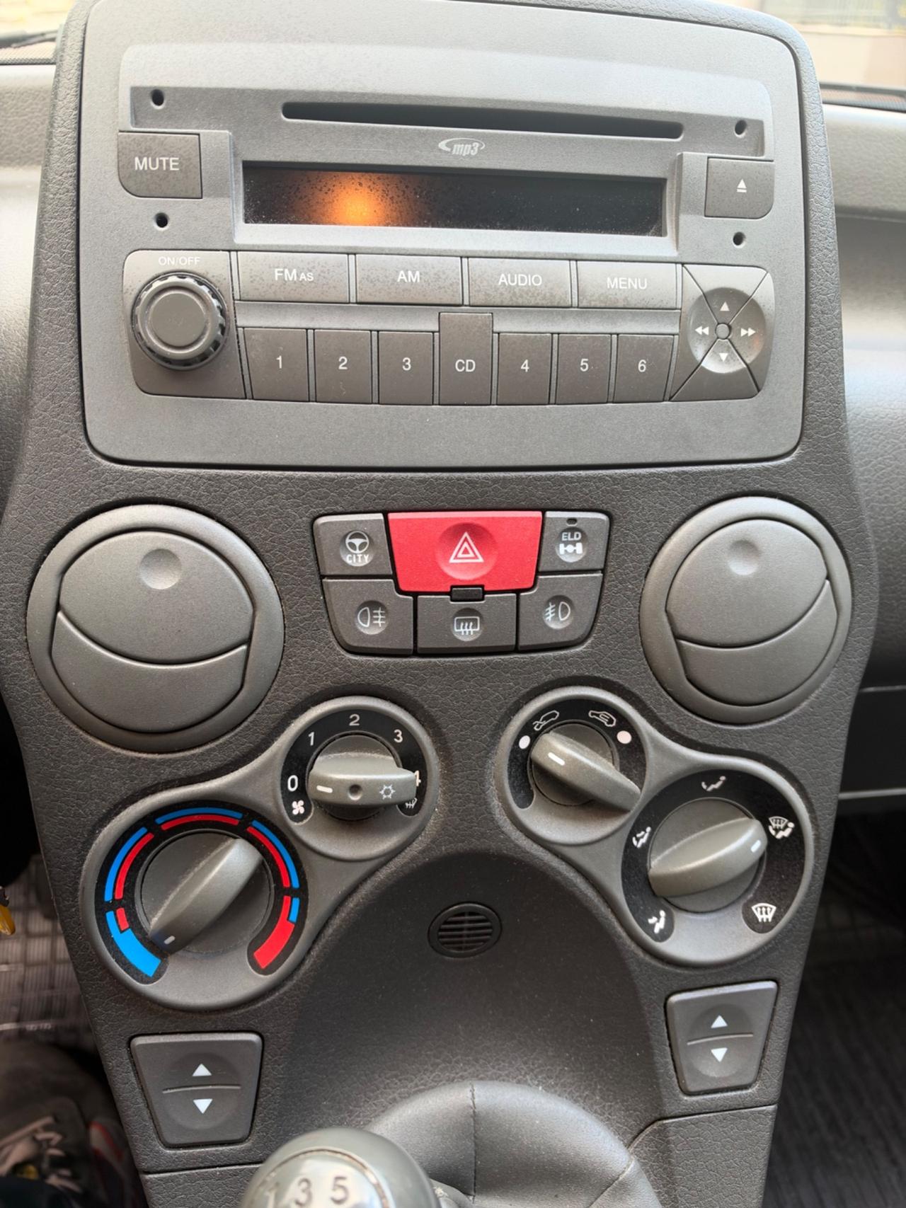 Fiat Panda 4x4 1.3 MJT 75cv ELD Gancio Traino
