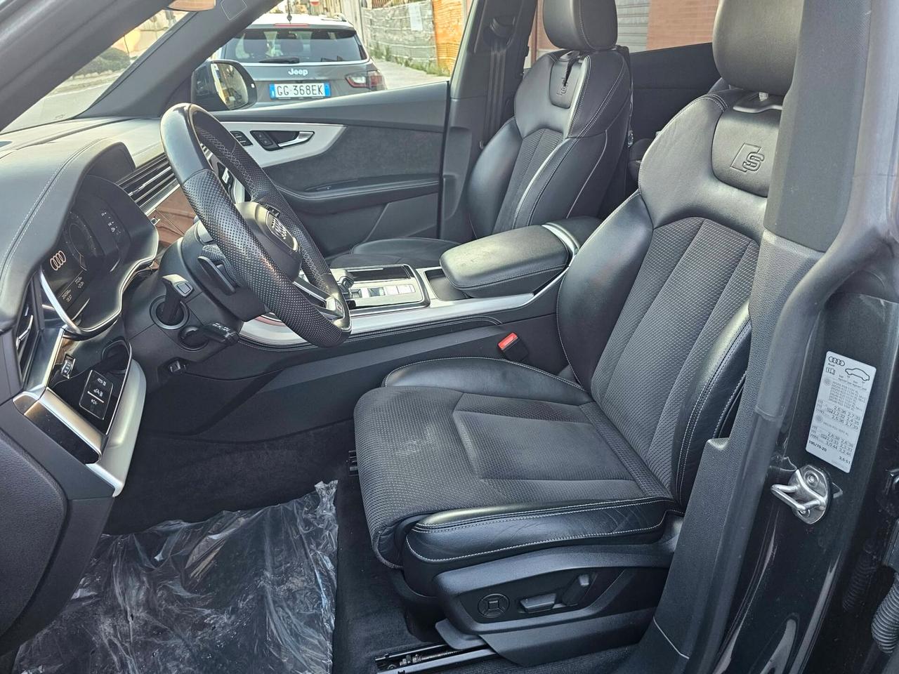 AUDI Q8 50 TDI 286CV QUATTRO 3S-LINE BLACK EDITION FULL