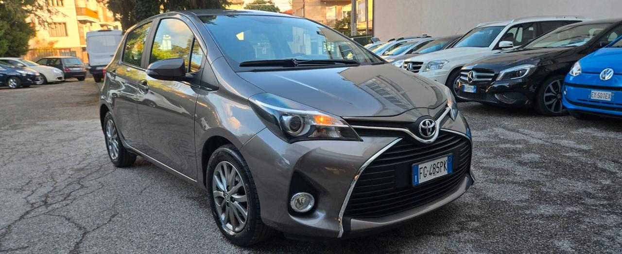 Toyota Yaris 1.0 5 porte Lounge