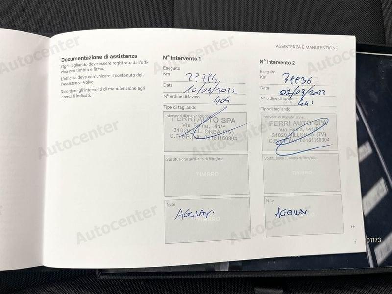 Volvo XC40 XC40 D3 150CV AUT MOMENTUM PRO