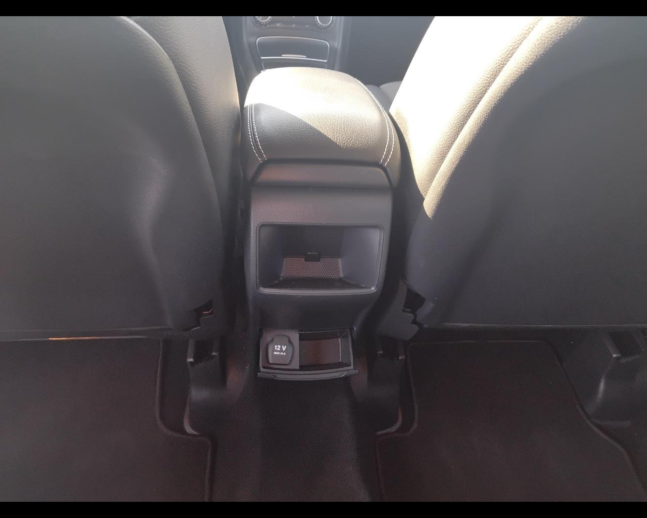 Mercedes-Benz Classe B - T246 - B 200 d (cdi) Sport auto