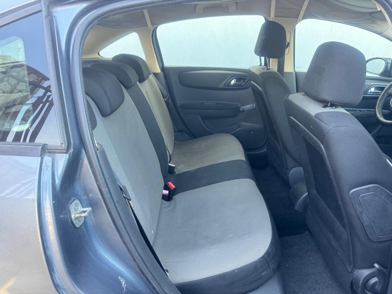Citroen C4 1.6 HDi 90 cavalli