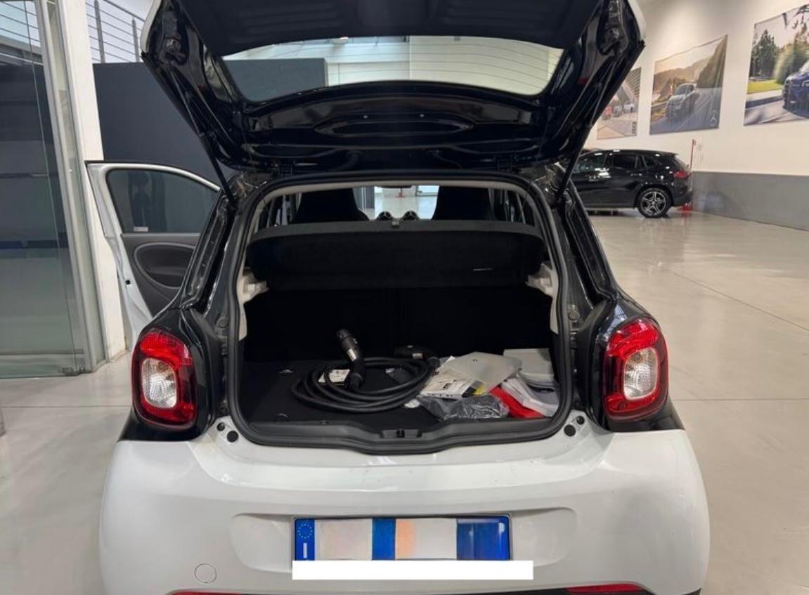 Smart ForFour EQ Passion 4,6Kw - SOLO 16.1 39Km !!