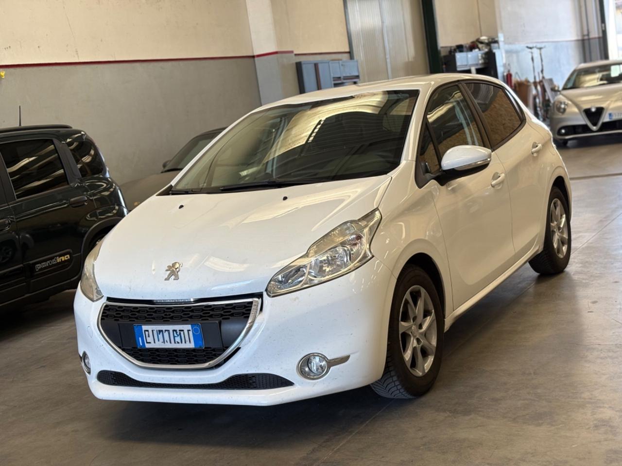 Peugeot 208 1.2 82CV 2013 Ok per neopatentati