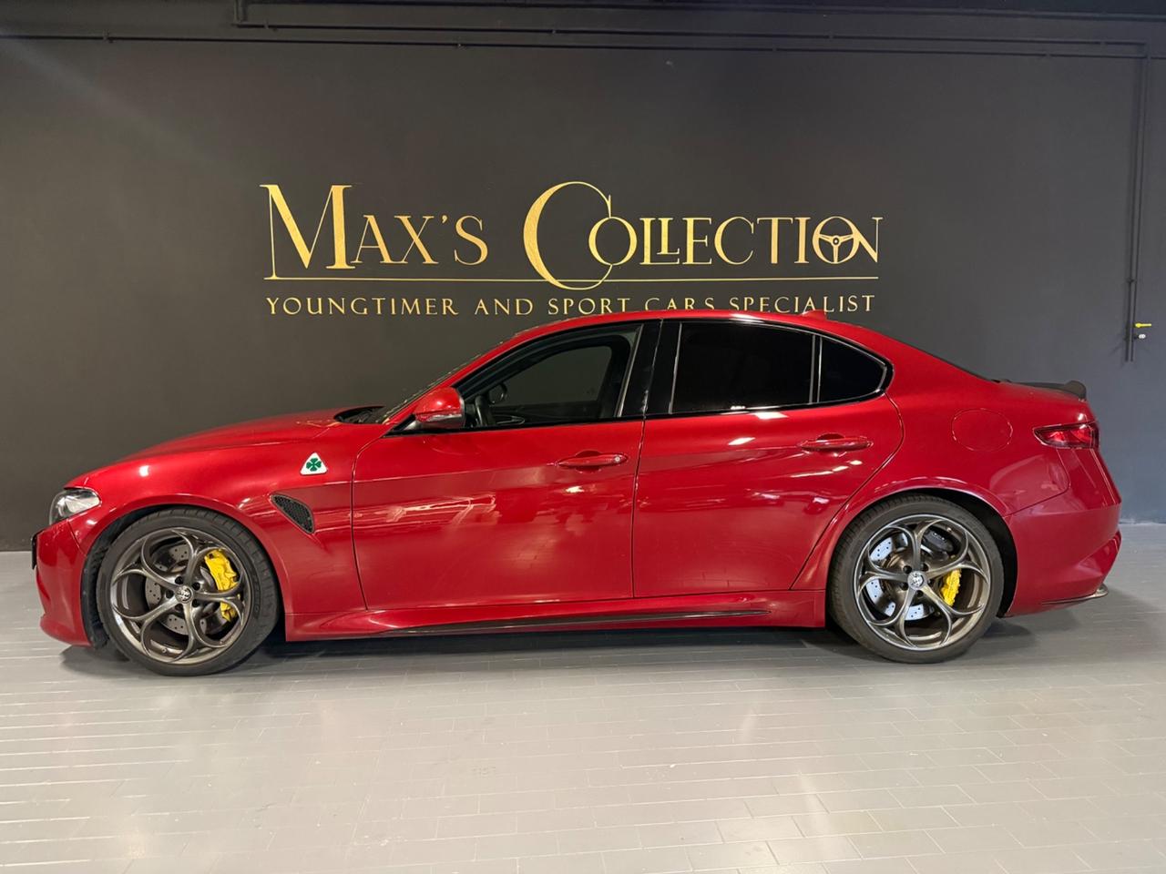 Alfa Romeo Giulia 2.9 V6 Bi-Turbo AT8 Quadrifoglio