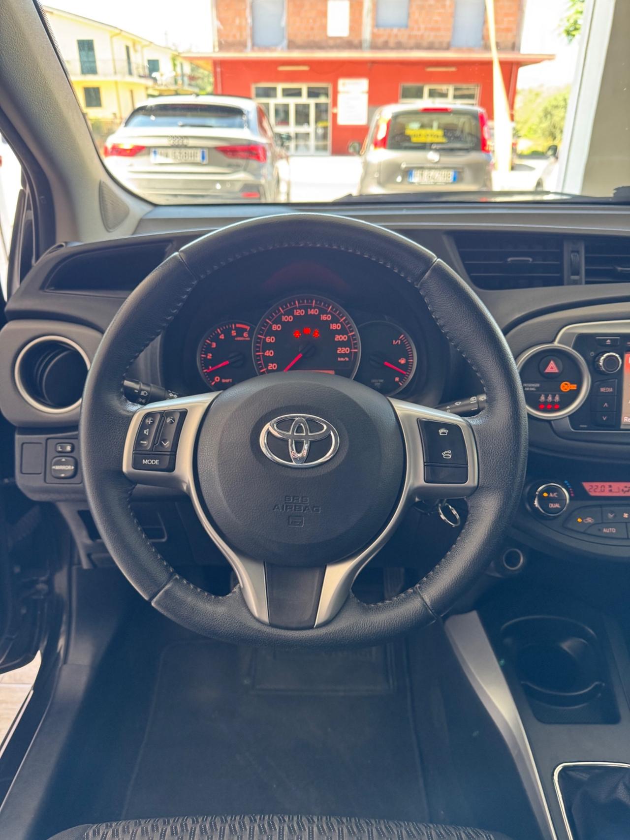 Toyota Yaris 1.4 D-4D 5 porte Lounge