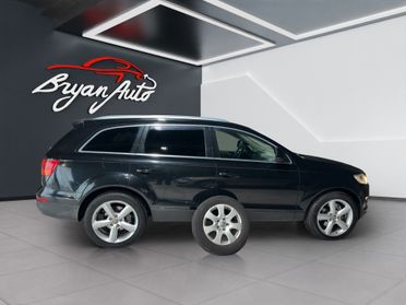 Audi Q7 3.0 V6 TDI 233CV quattro tiptronic