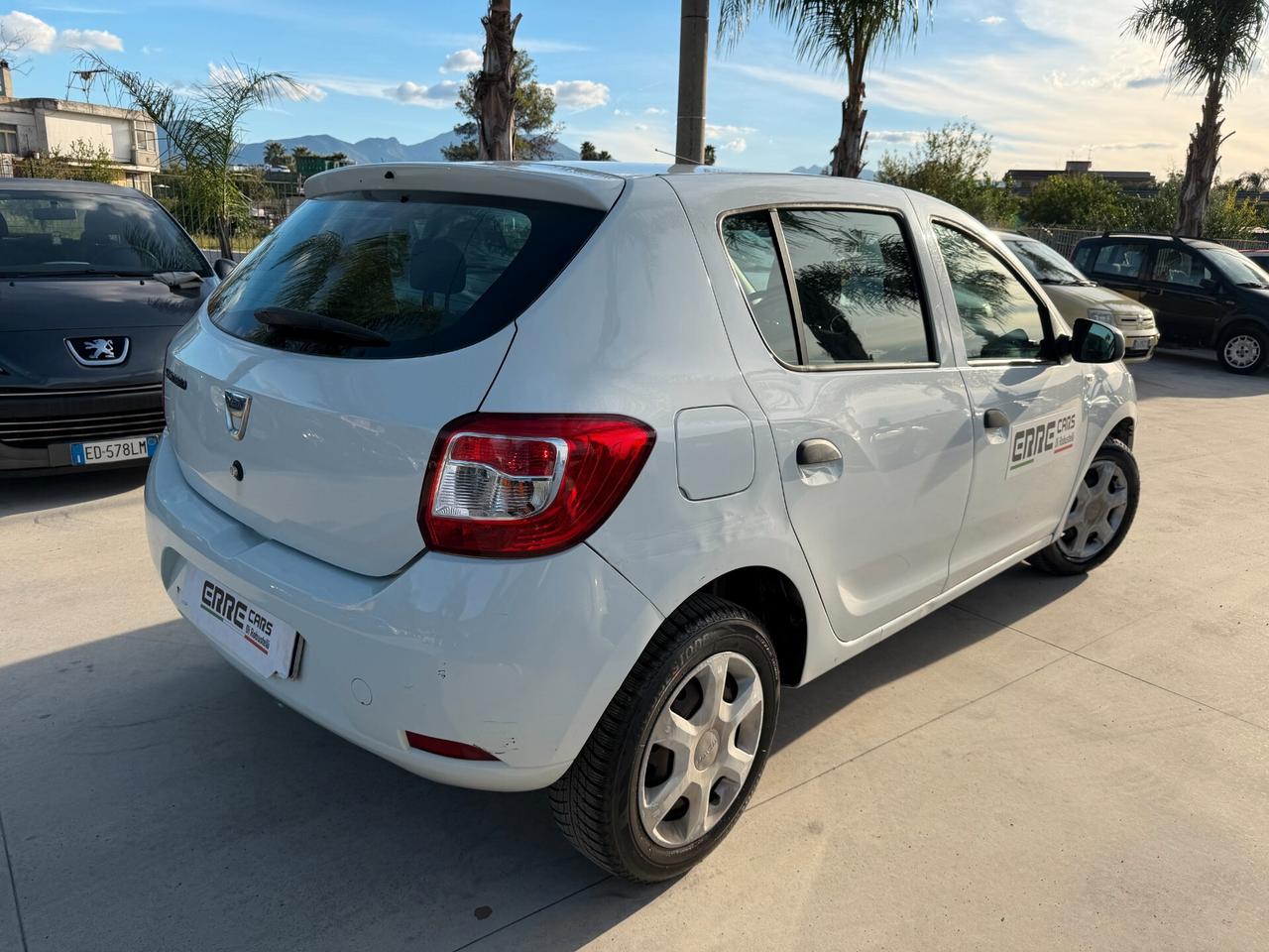 DACIA SANDERO 2016 900 BENZINA/GPL 90 CV *TAGLIANDATA