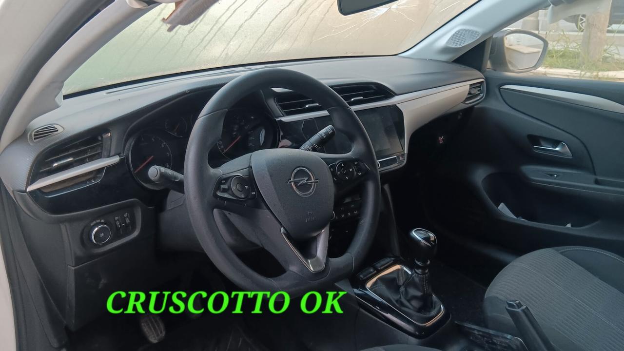 Opel Corsa incidentata sinistrata mondialcars 023