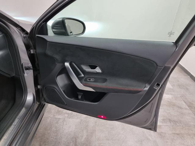 MERCEDES-BENZ A 200 d Automatic Premium AMG