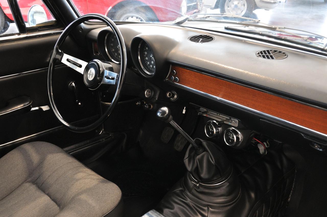 Alfa Romeo GT 1300 Junior ASI Oro conservata