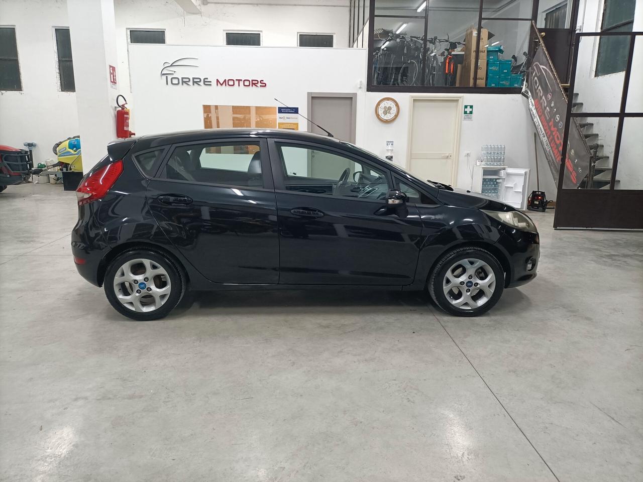 Ford Fiesta 1.4 TDCi 70CV 5 porte Titanium 11/2011