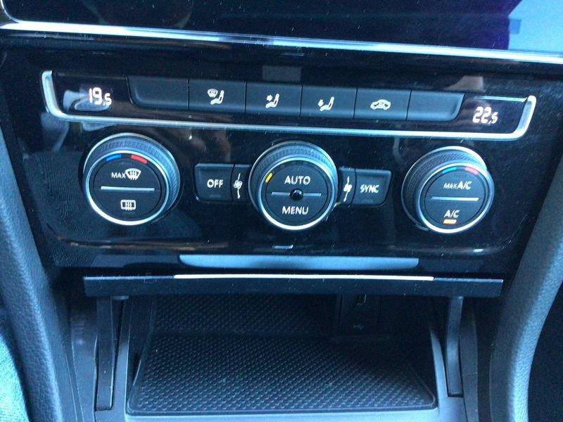 Volkswagen Golf Golf 1.5 TSI 130 CV EVO DSG 5p. Highline BlueMotion