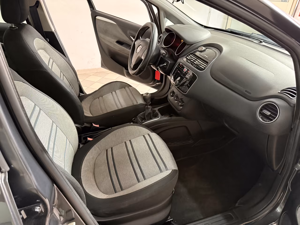 Fiat Punto Evo 1.4 5 porte Dynamic