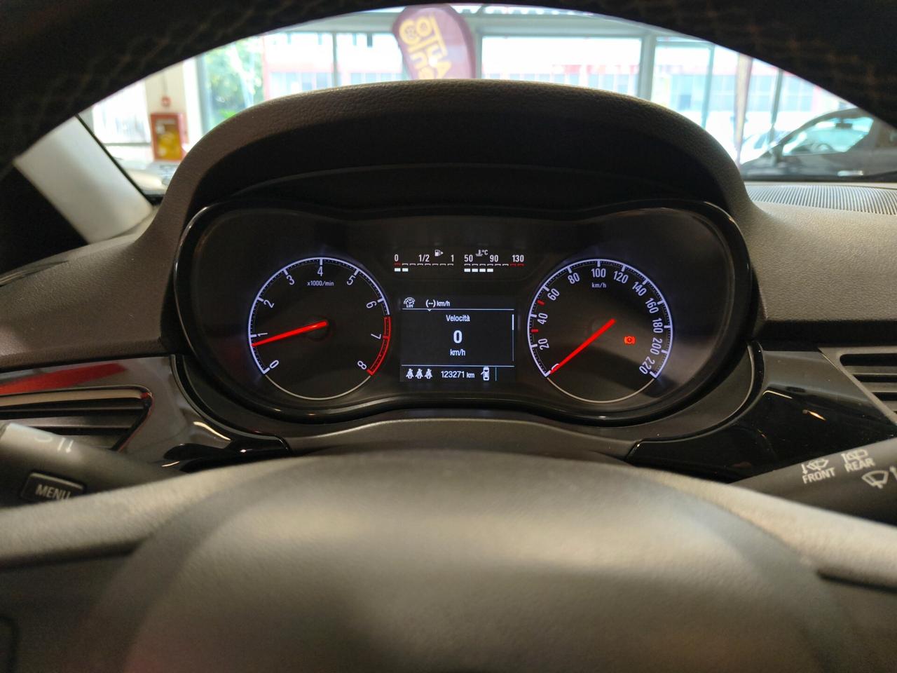 Opel Corsa 1.2 5 porte Innovation solo 119.000 km