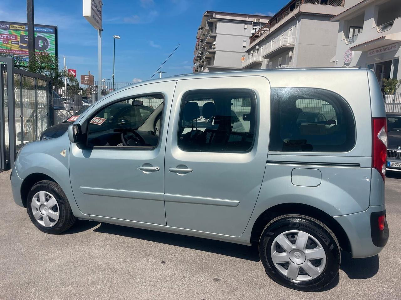 Renault Kangoo 1.5 dCi 90CV . 5P. Express Maxi