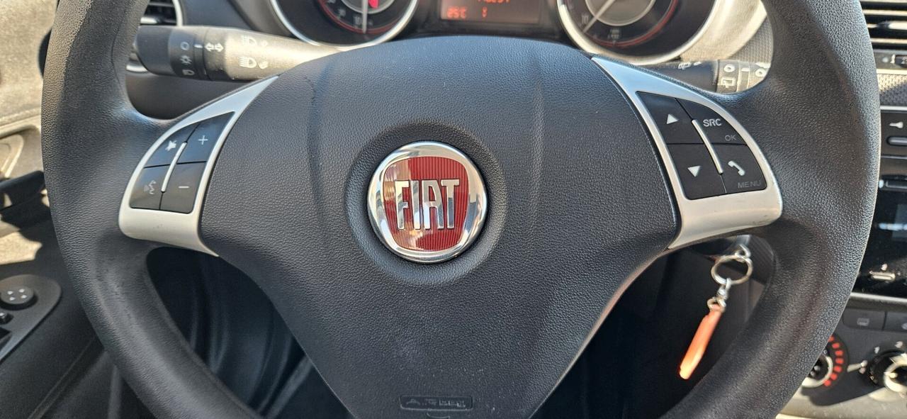 Fiat Punto 1.3 MJT II 75 CV Street