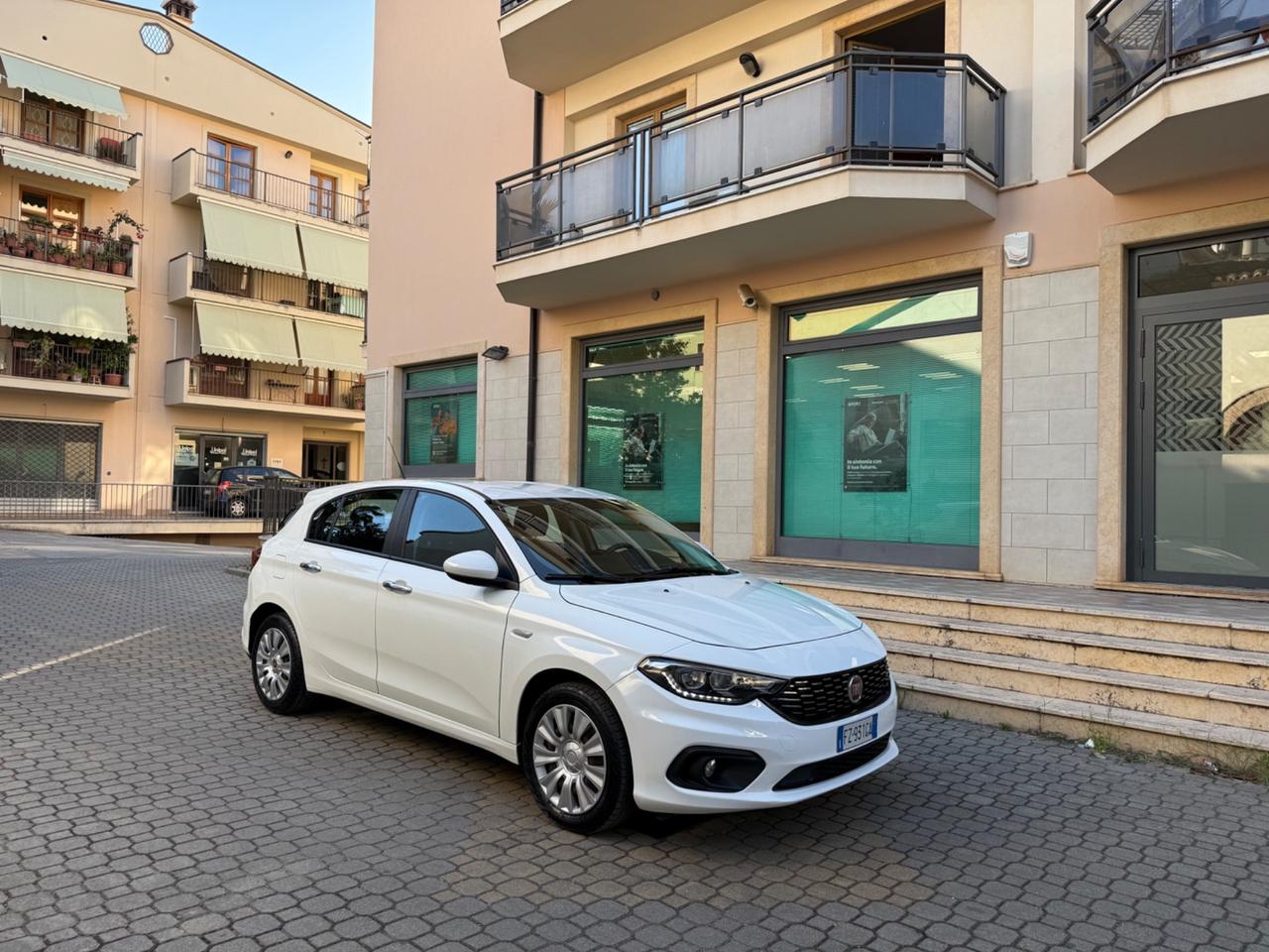 Fiat Tipo 1.6 Mjt S&S 5 porte Easy Business