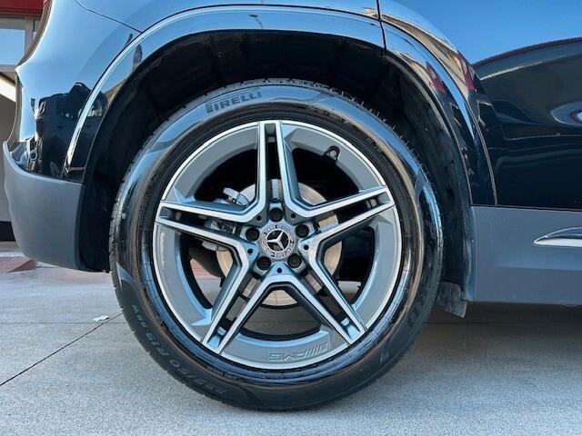 Mercedes-benz GLA 180 AMG Line Premium 15.000KM PARI NUOVO