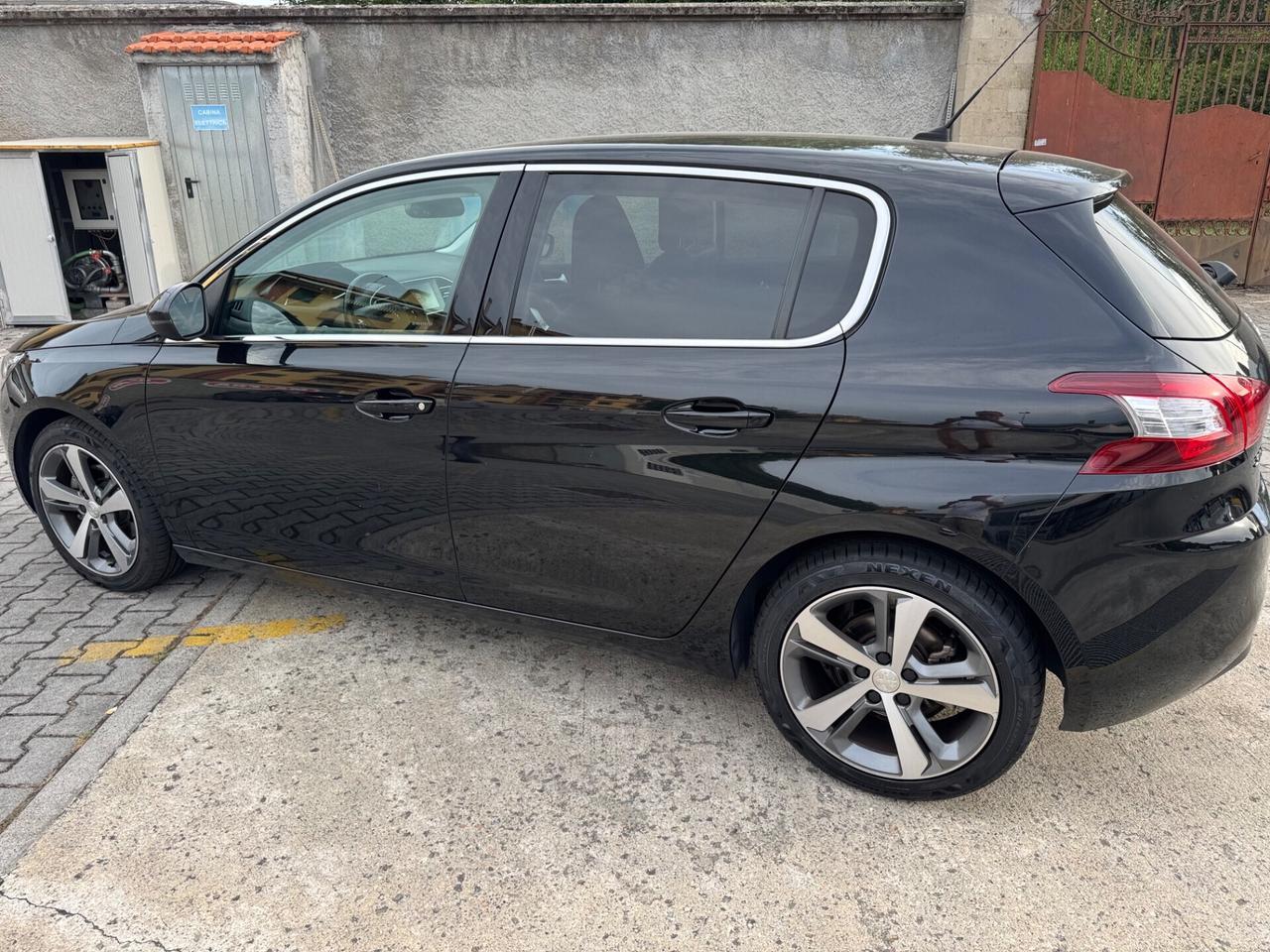 Peugeot 308 BlueHDi 120 S&S Allure automatica euro 6b