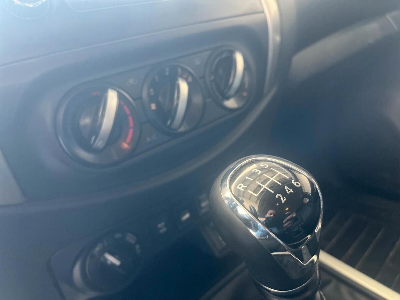 NISSAN NAVARA 2.3 dCi 4WD 2020 4 PORTE 4 POSTI - UNICOPROPRIETARIO