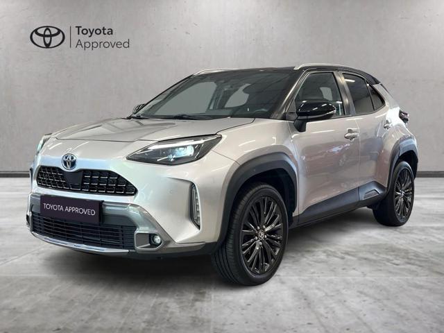 TOYOTA Yaris Cross 1.5 Hybrid 5p. E-CVT AWD-i Adventure
