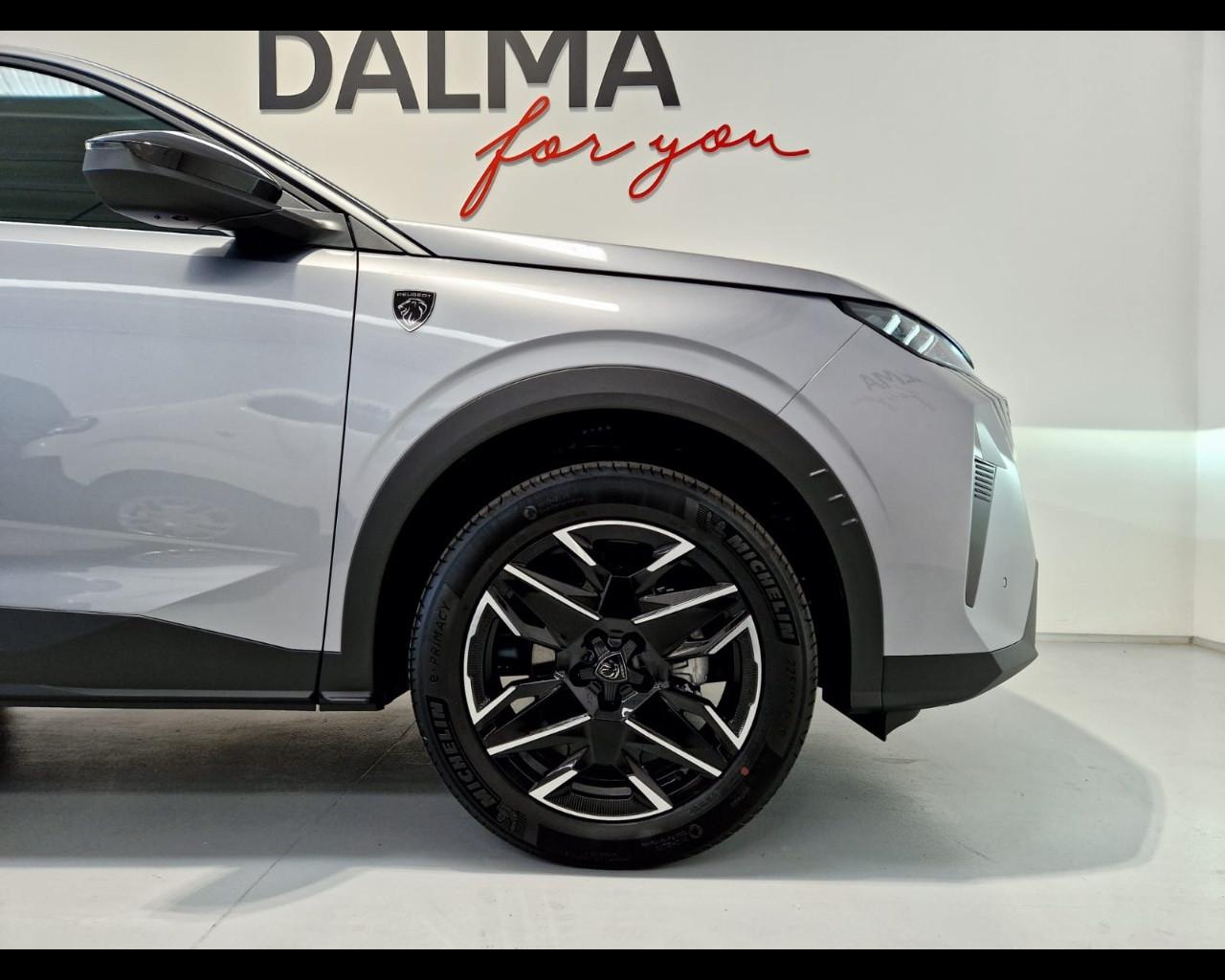 PEUGEOT 3008 1.2 hybrid GT 136cv e-dcs6