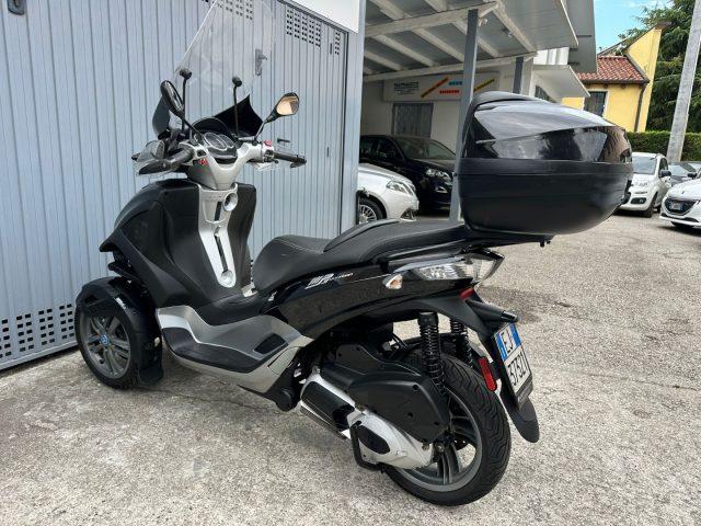 PIAGGIO MP3 LT 300 Yourban patente B