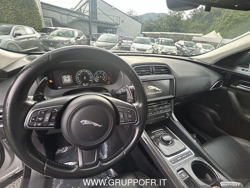 Jaguar F-Pace 2.0d Portfolio awd 180cv auto