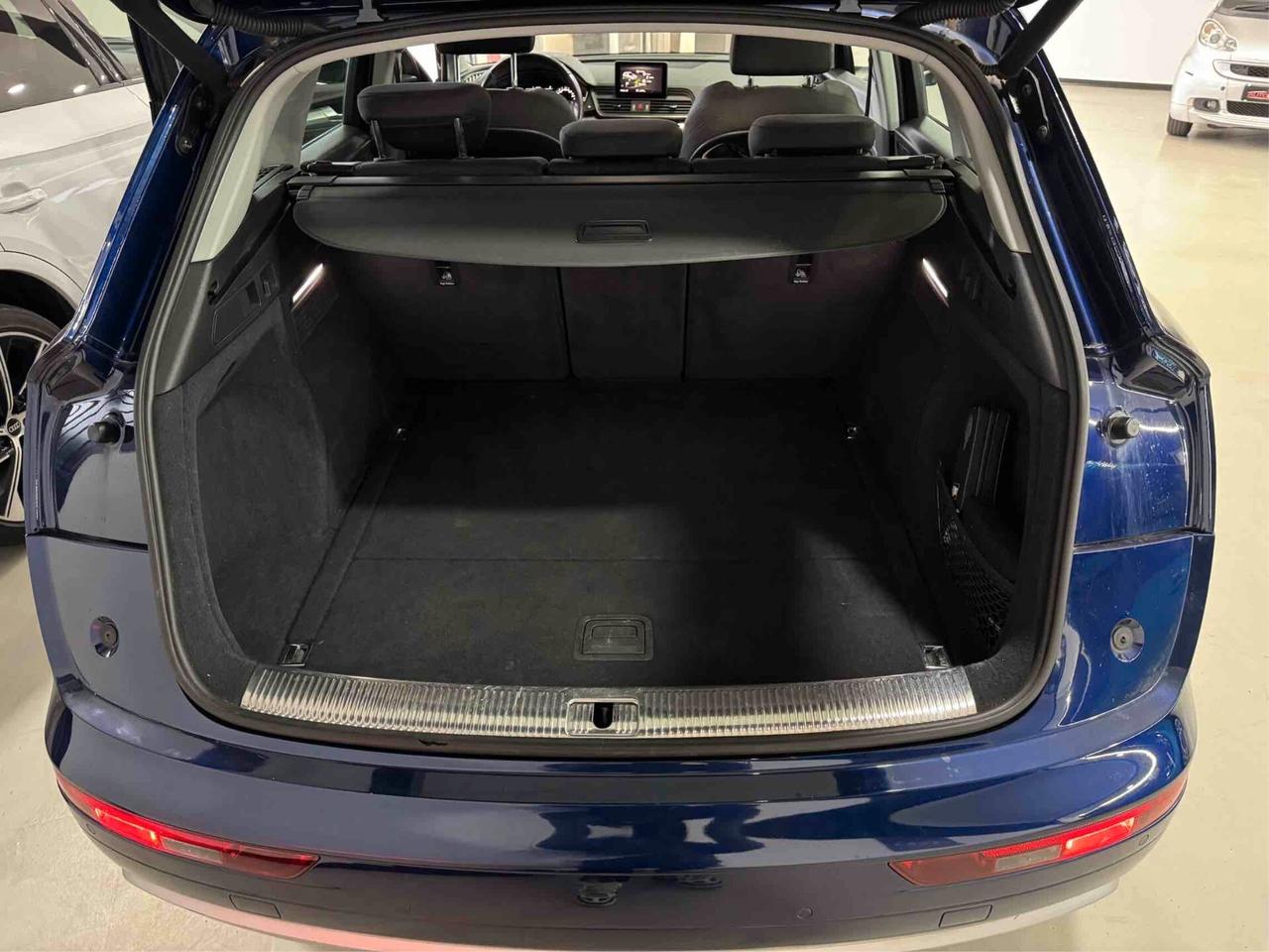 Audi Q5 2.0 TDI 190 CV quattro S tronic Business Sport