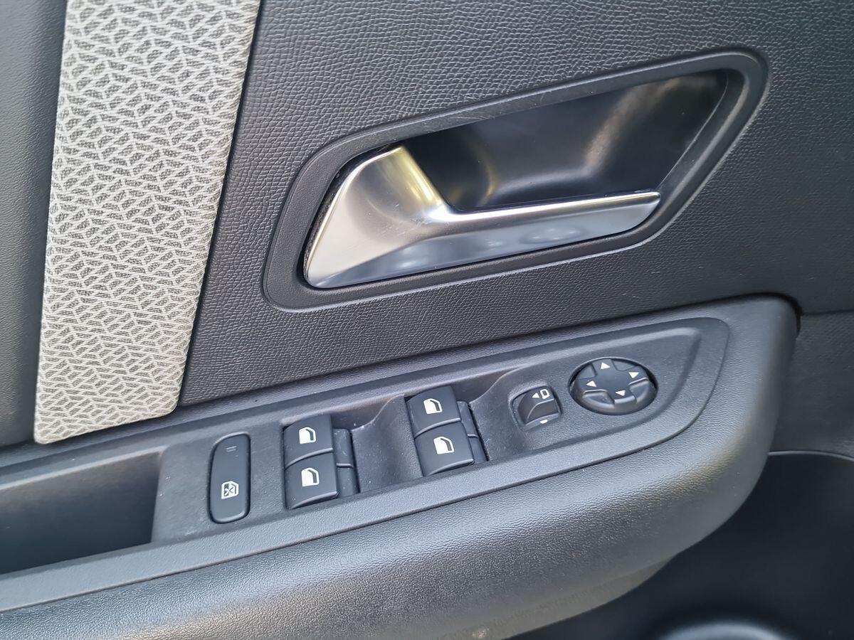 CITROEN C4 1.5 SHINE AUTOMATICA