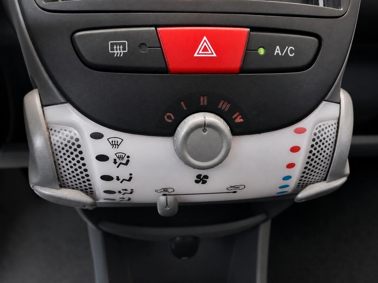 Toyota Aygo 1.0 12V VVT-i 5 porte