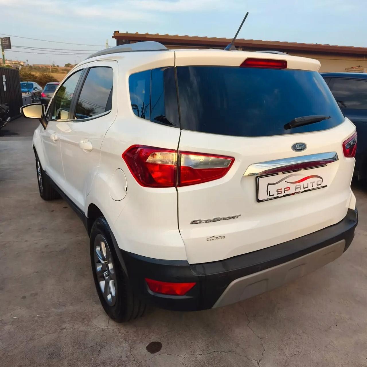 Ford EcoSport 1.5 TDCI TITANIUM FULL OPT