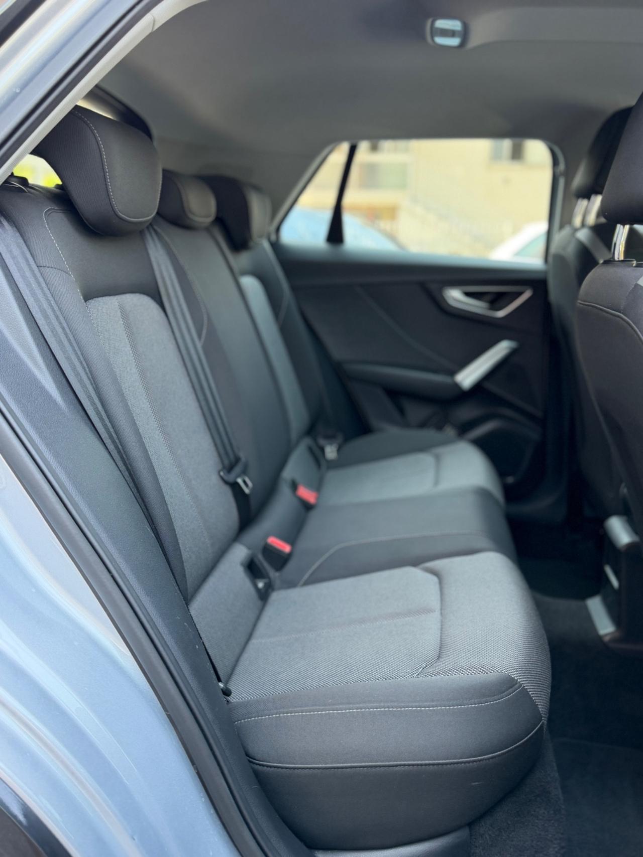 Audi Q2 1.6 TDI S tronic Business