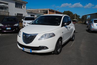 LANCIA YPSILON 1.3 MJT 95 CV OK NEOPATENTATI