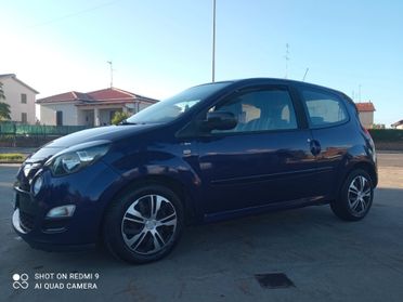 Renault NEW Twingo night&Day