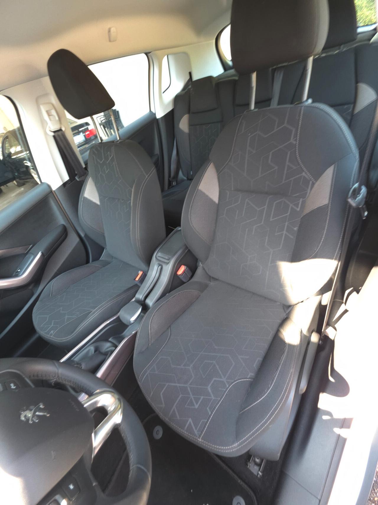 Peugeot 2008 PureTech 82 Allure