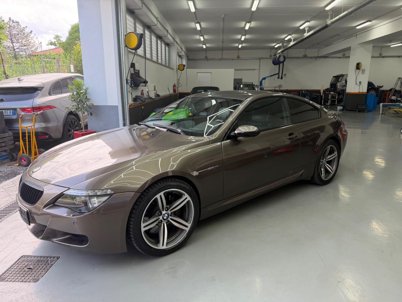 Bmw M6 coupe V10 5.0