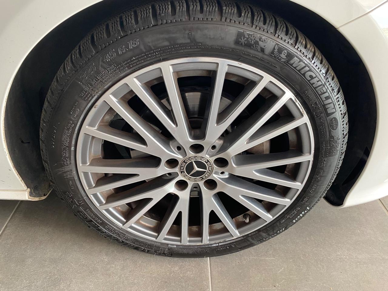 Mercedes CLA 200 d Automatic Shooting Brake Sport