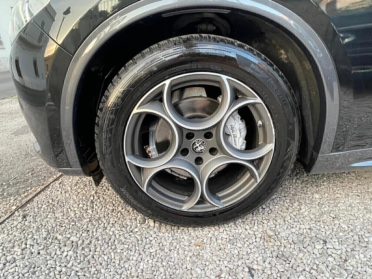 Alfa Romeo Stelvio 2.2 Turbodiesel TI 210 CV Q4