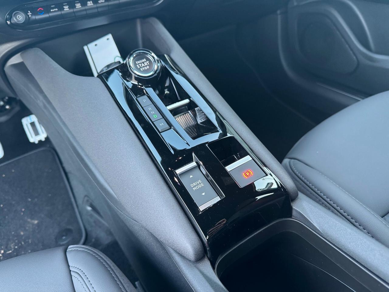 Alfa Romeo Junior 1.2cc Hybrid 145cv eDCT6 Speciale