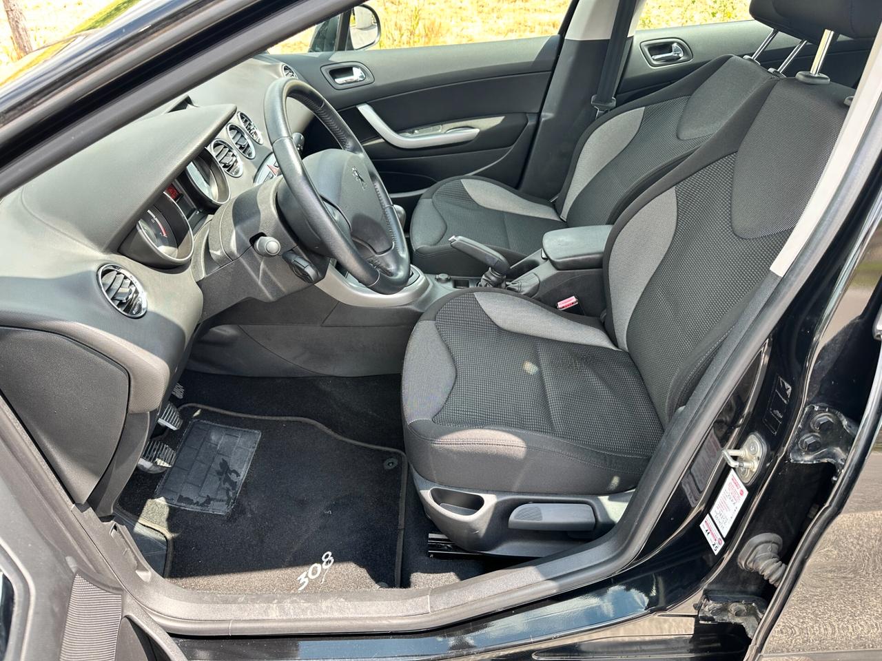 Peugeot 308 1.6 VTi 120CV 5p. Active Perfetta