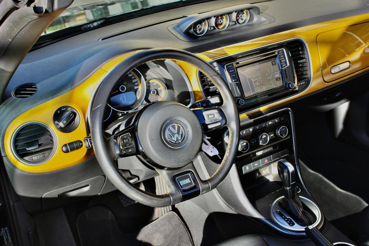 Volkswagen Maggiolino Cabrio 1.4 TSI DSG SPORT DUNE UNICO PROPRIETARIO SEDILI IN PELLE