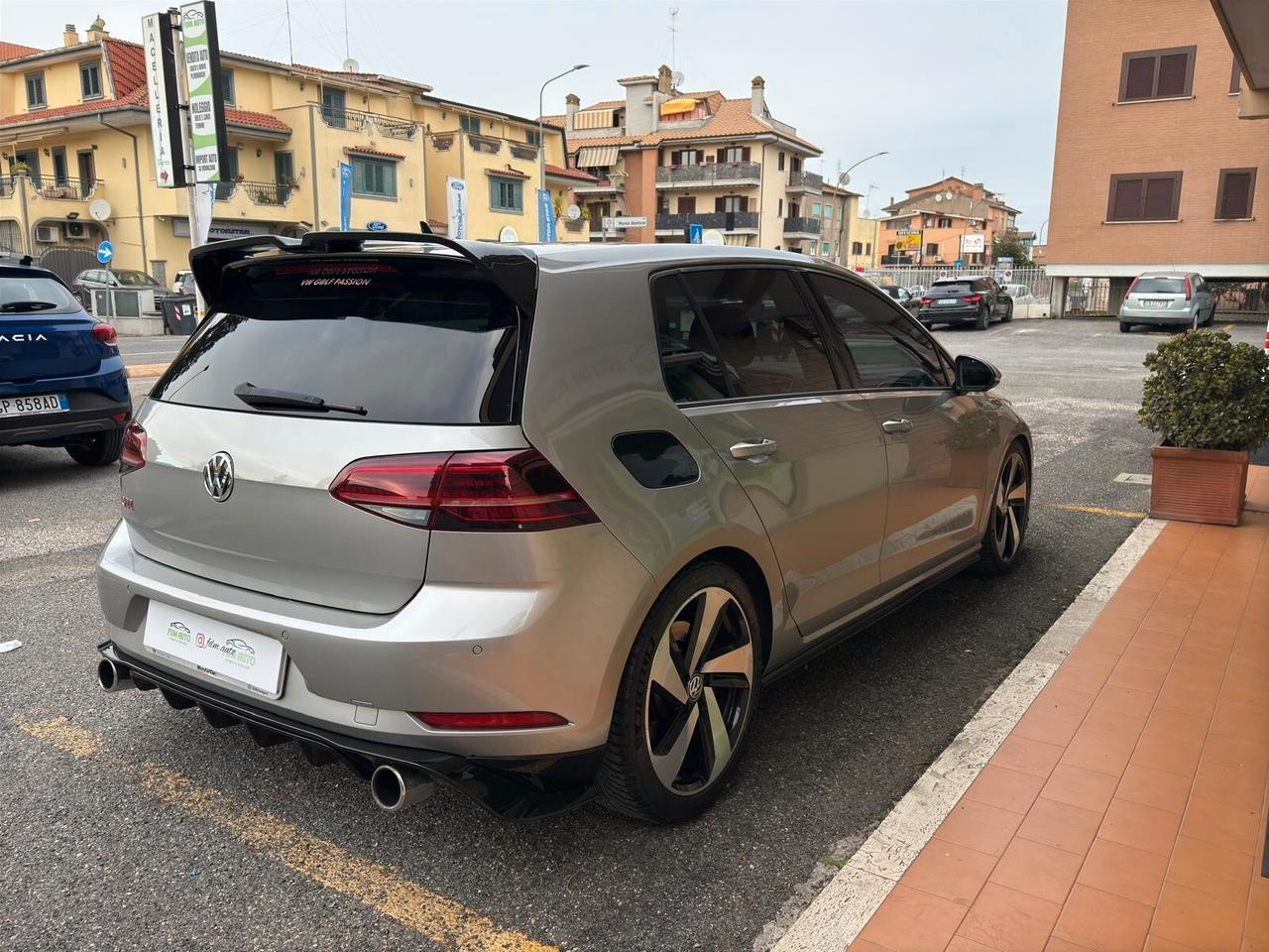 Volkswagen Golf GTI Performance 2.0 245 CV TSI DSG 5p. BMT